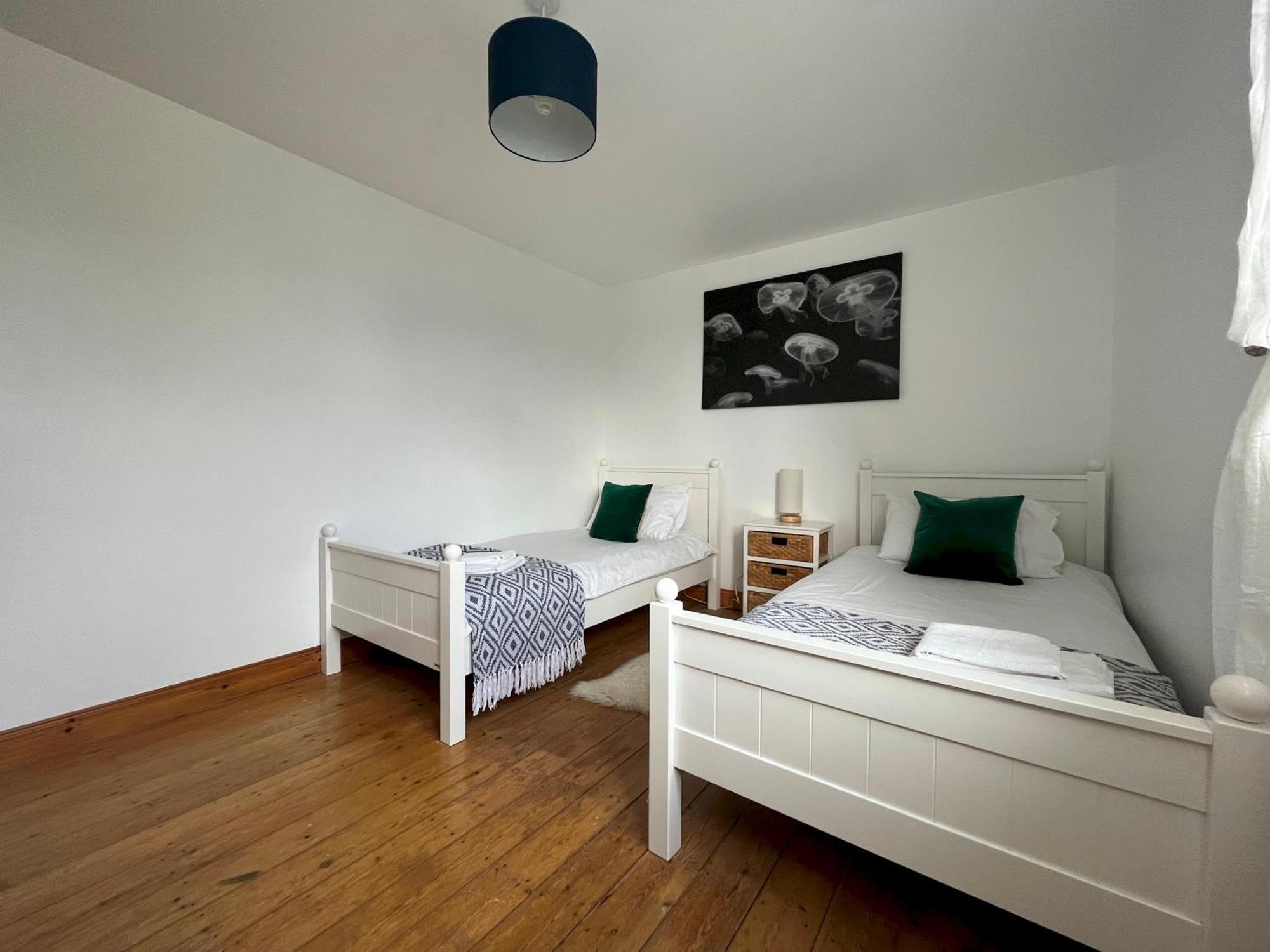 Spacious Home Sleeps 6 Short Walk To Port Isaac Village & Stunning Views Bagian luar foto