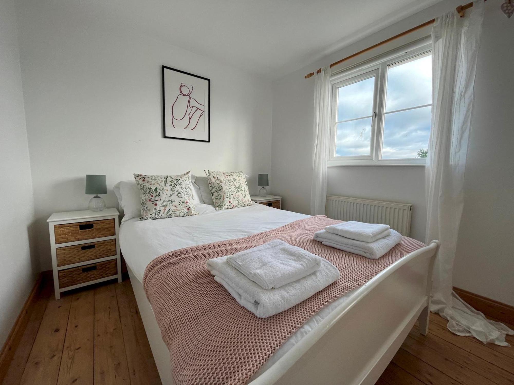 Spacious Home Sleeps 6 Short Walk To Port Isaac Village & Stunning Views Bagian luar foto
